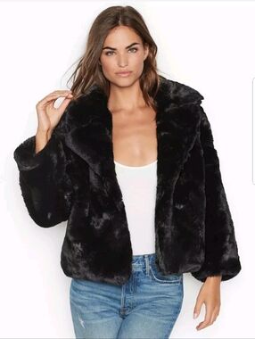 Victoria's Secret Black Faux Fur Jacket - Women's Cozy Coat. M